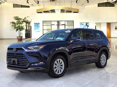 Photo of a 2025 Toyota Grand Highlander XLE 4DR SUV for sale