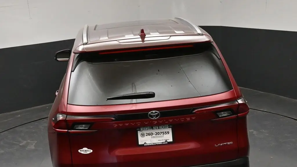 2025 Toyota Grand Highlander LE