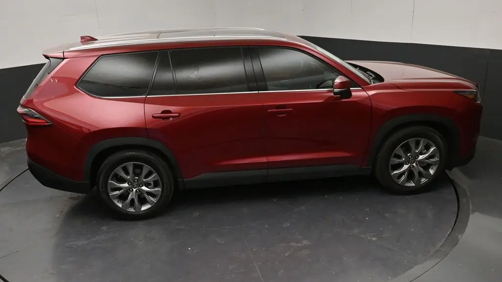 2025 Toyota Grand Highlander LE