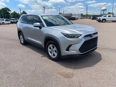 Photo of a 2026 Toyota Grand Highlander LE 4DR SUV for sale