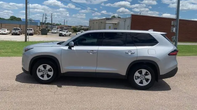 2026 Toyota Grand Highlander LE