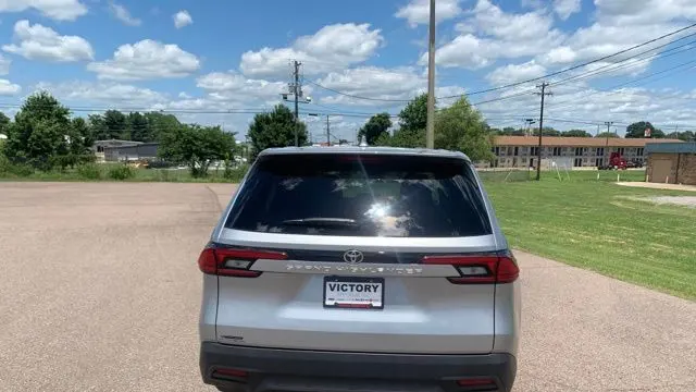 2026 Toyota Grand Highlander LE