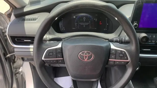 2026 Toyota Grand Highlander LE