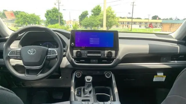 2026 Toyota Grand Highlander LE