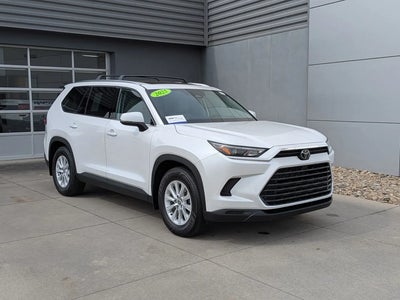 2025 Toyota Grand Highlander LE 4DR SUV