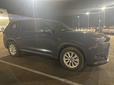 Photo of a 2024 Toyota Grand Highlander XLE 4DR SUV for sale