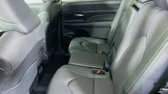 2026 Toyota Grand Highlander LE