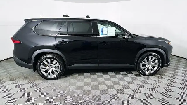 2026 Toyota Grand Highlander LE
