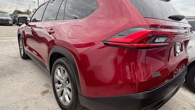 2024 Toyota Grand Highlander XLE