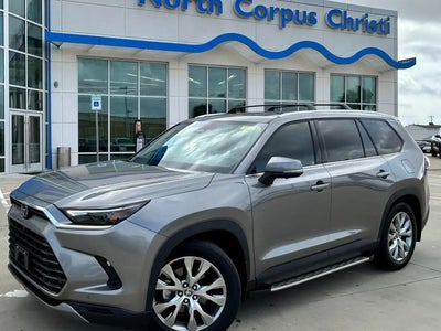 Photo of a 2025 Toyota Grand Highlander LE 4DR SUV for sale