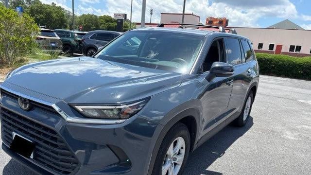 2025 Toyota Grand Highlander LE