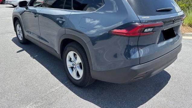 2025 Toyota Grand Highlander LE