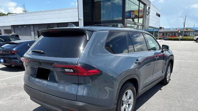 2025 Toyota Grand Highlander LE