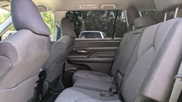 2025 Toyota Grand Highlander LE