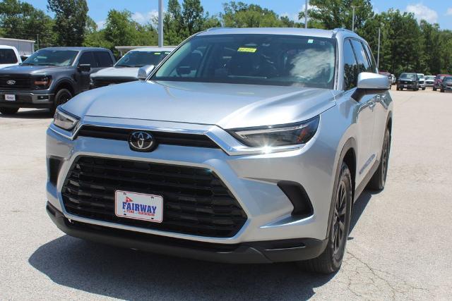 2024 Toyota Highlander - $43,204