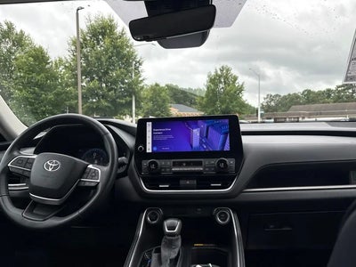 2025 Toyota Grand Highlander LE 4DR SUV