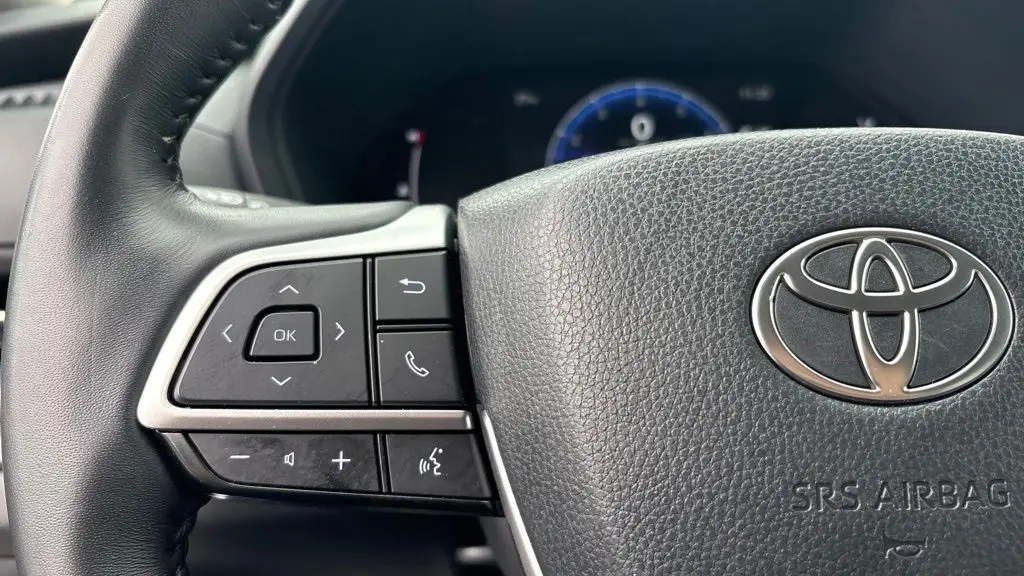 2025 Toyota Grand Highlander LE