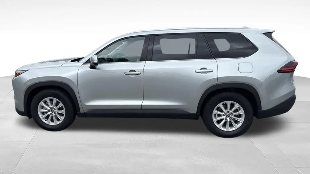 2025 Toyota Grand Highlander LE