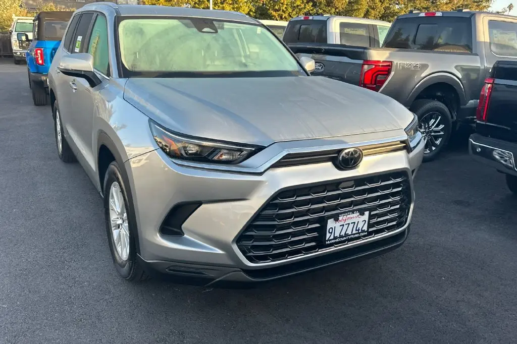 2024 Toyota Highlander - $39,941