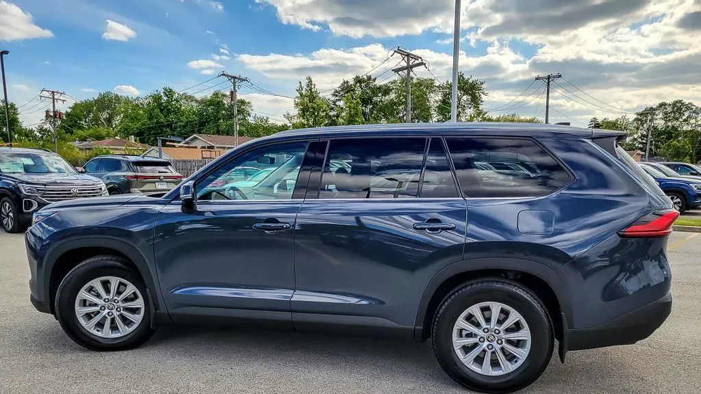 2024 Toyota Grand Highlander XLE