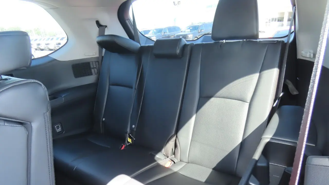 2025 Toyota Grand Highlander LE