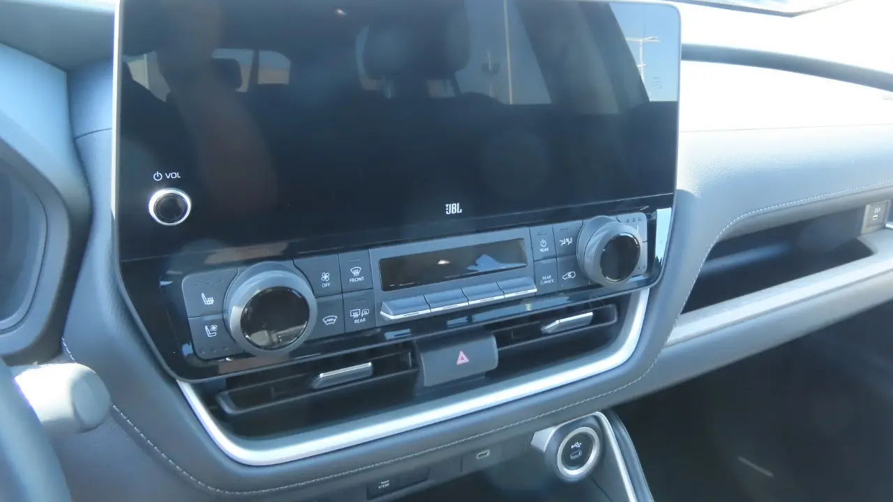 2025 Toyota Grand Highlander LE