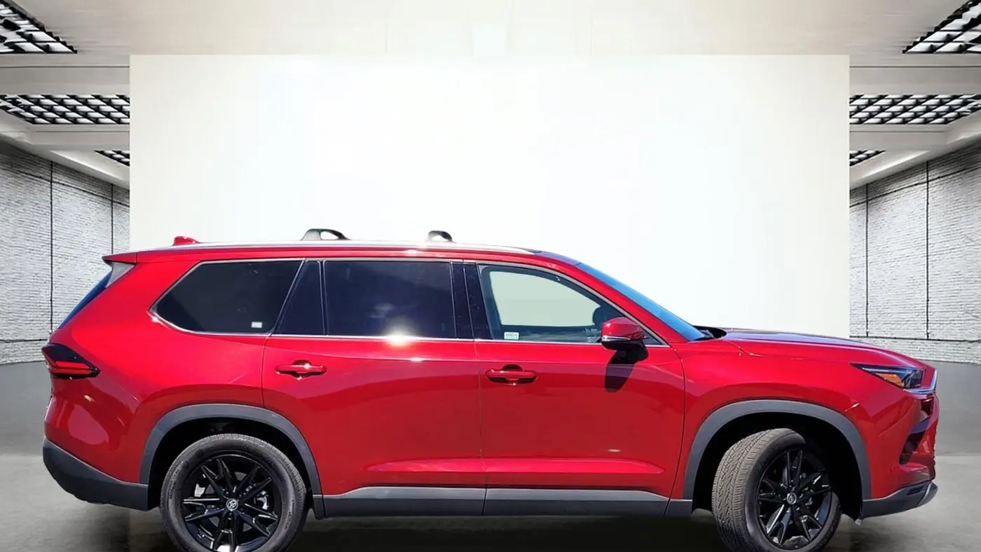 2025 Toyota Grand Highlander LE