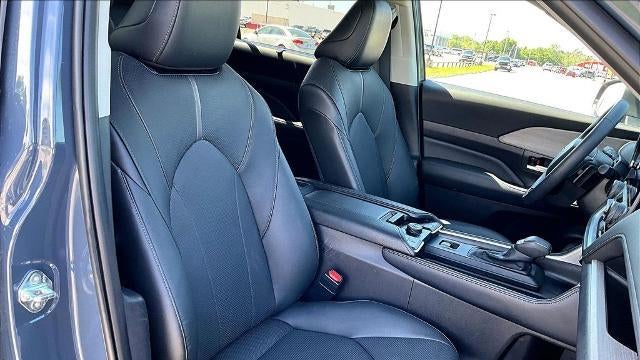2026 Toyota Grand Highlander LE