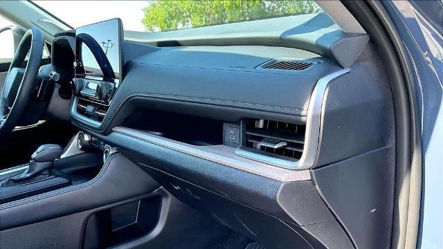 2026 Toyota Grand Highlander LE