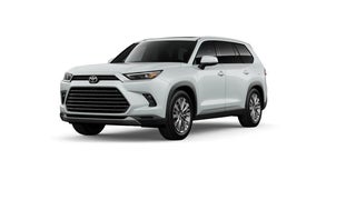 2026 Toyota Grand Highlander with Wind Chill Pearl Exterior