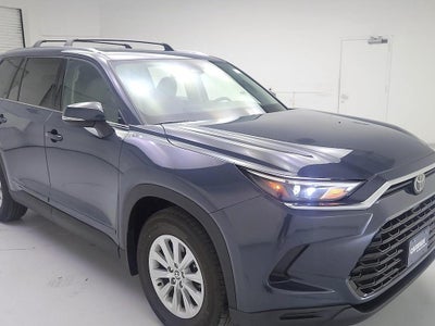 Photo of a 2024 Toyota Grand Highlander AWD XLE 4DR SUV for sale