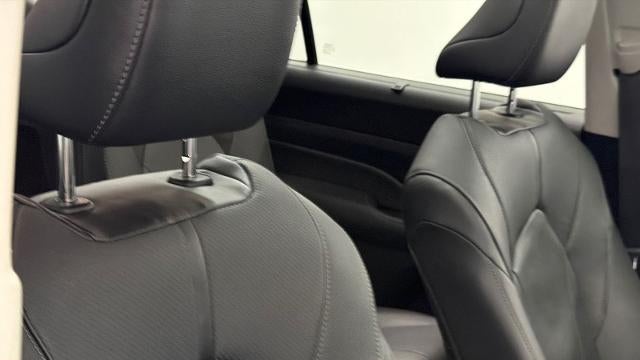 2025 Toyota Grand Highlander LE
