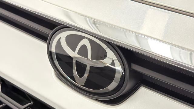 2025 Toyota Grand Highlander LE
