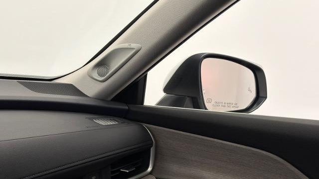 2025 Toyota Grand Highlander LE