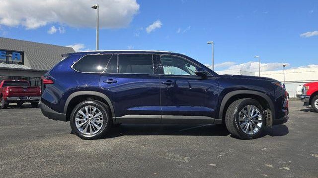 2026 Toyota Grand Highlander LE