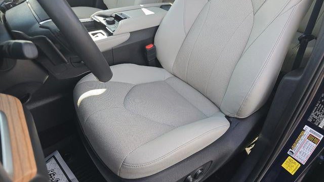 2026 Toyota Grand Highlander LE