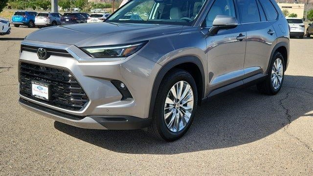 2026 Toyota Grand Highlander LE