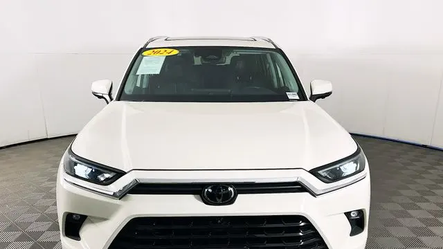 2024 Toyota Grand Highlander XLE
