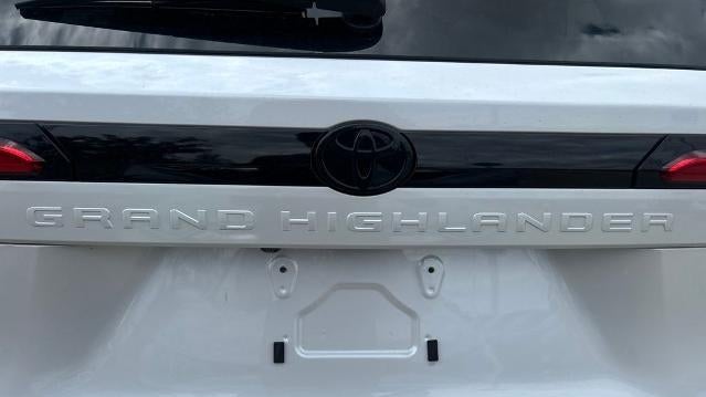2024 Toyota Grand Highlander XLE