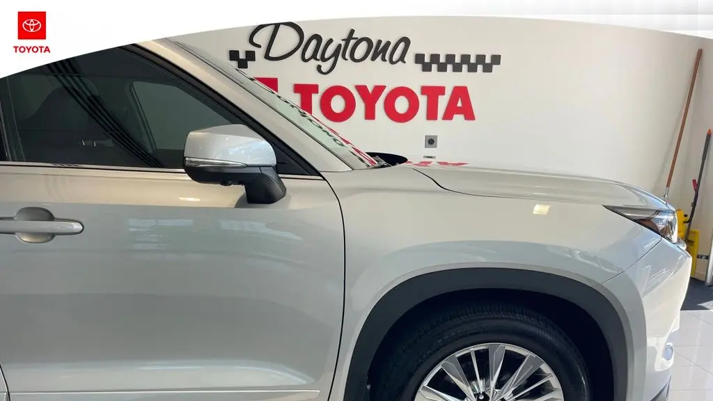 2024 Toyota Grand Highlander Platinum