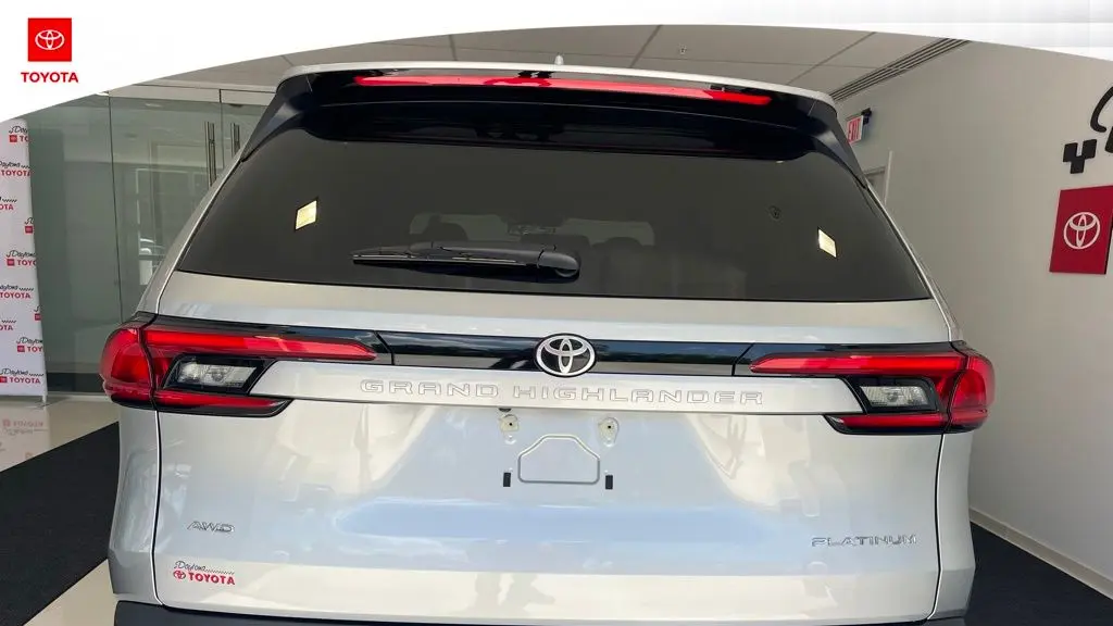 2024 Toyota Grand Highlander Platinum