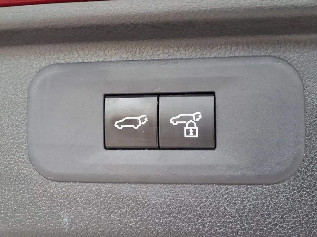 2024 Toyota Highlander - $43,776