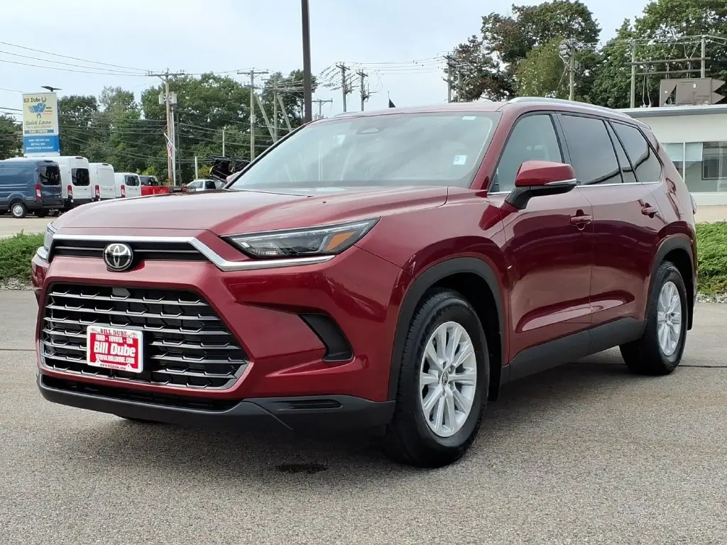 2024 Toyota Highlander - $43,776