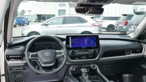 2024 Toyota Grand Highlander XLE