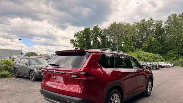 2025 Toyota Grand Highlander Platinum
