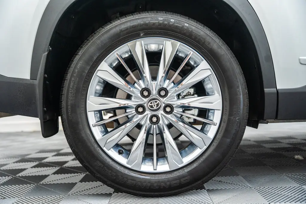 2026 Toyota Highlander - $51,000