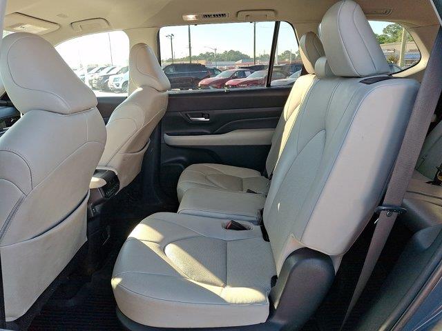2024 Toyota Highlander - $39,999