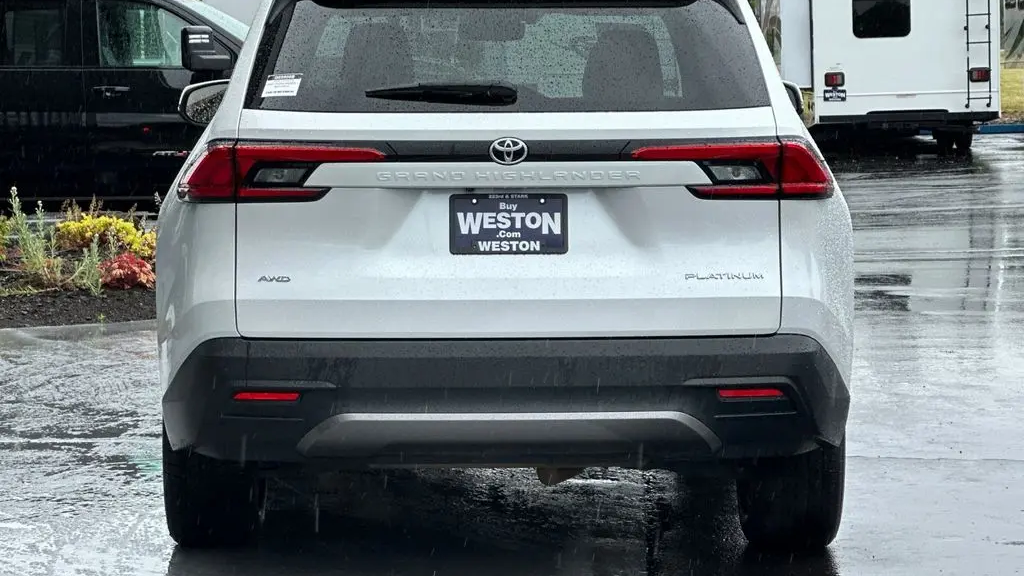 2024 Toyota Grand Highlander Platinum