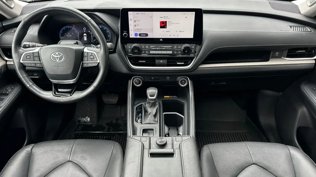 2024 Toyota Grand Highlander Platinum