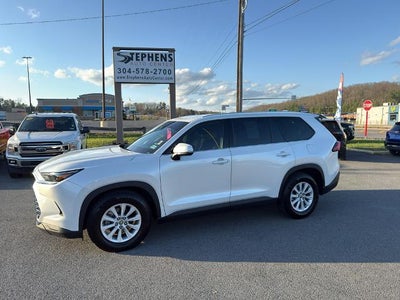 2024 Toyota Grand Highlander AWD XLE 4DR SUV